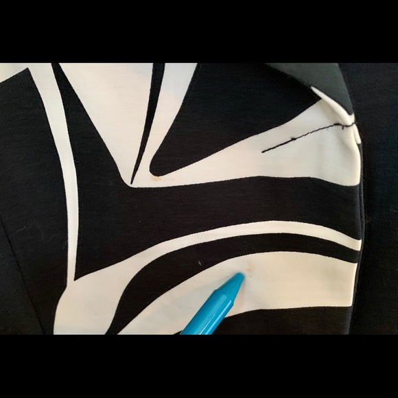 Spring Semantiks Black and White Pattern 3/4 Sleeve Jacket with Belt - Picture 11 of 11